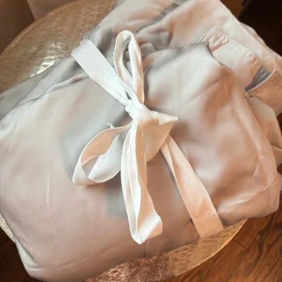 QUINCE Bamboo Duvet Cover Full Queen Light Gray